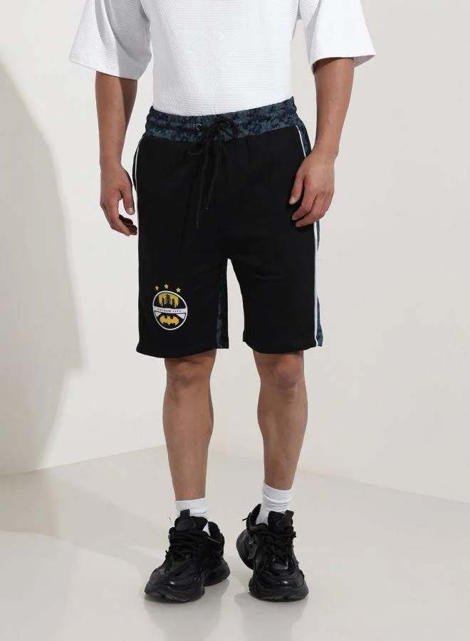 ذا انديان كراج كو Men Regular Fit Batman Printed Side Pocket Mid-Rise Shorts